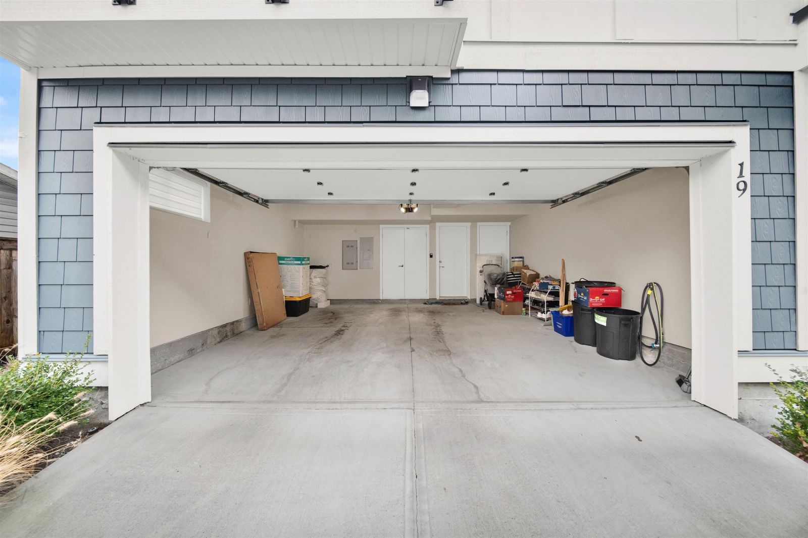 Listing Image 26