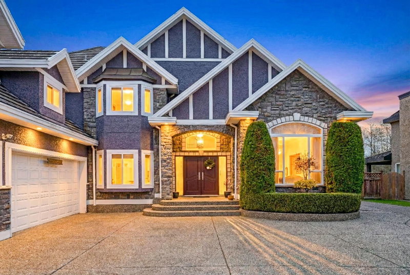 17015 86a Avenue, Surrey, V3X 3J1 | Image 3