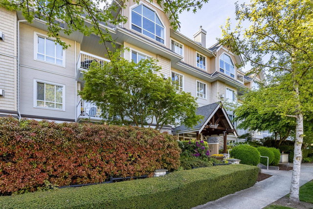 208 - 1685 152a Street