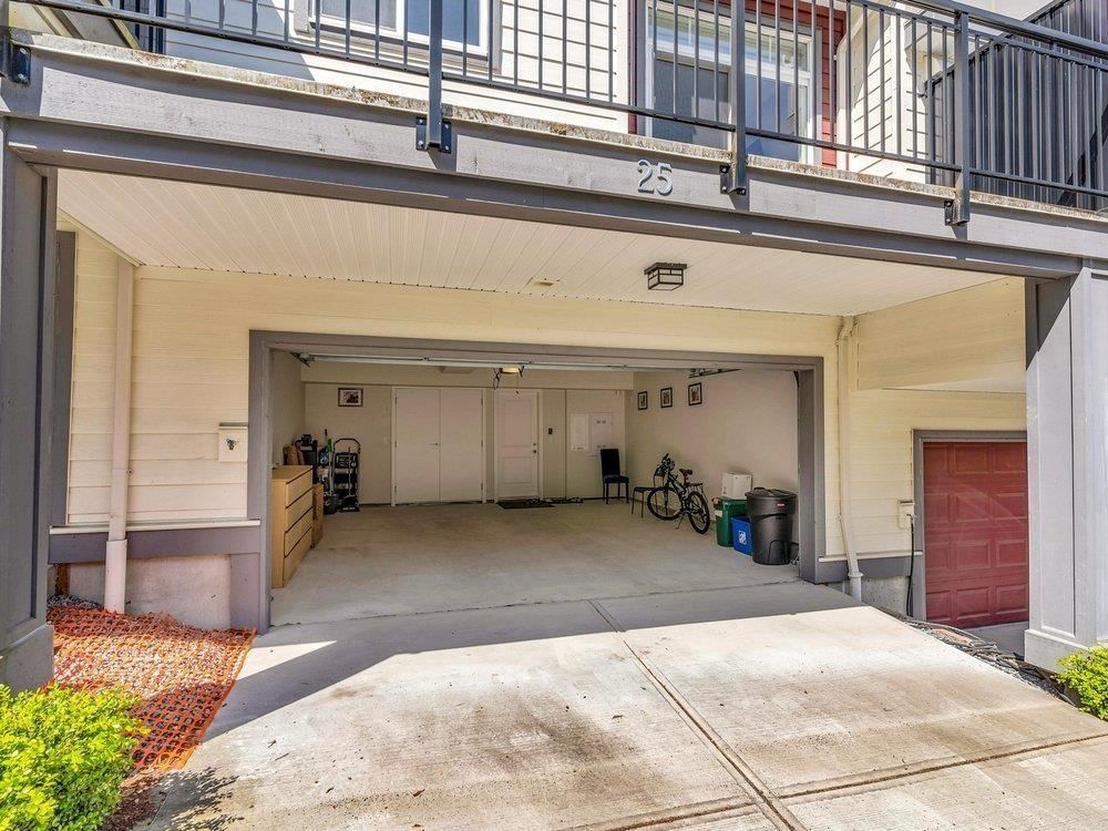 Listing Image 27