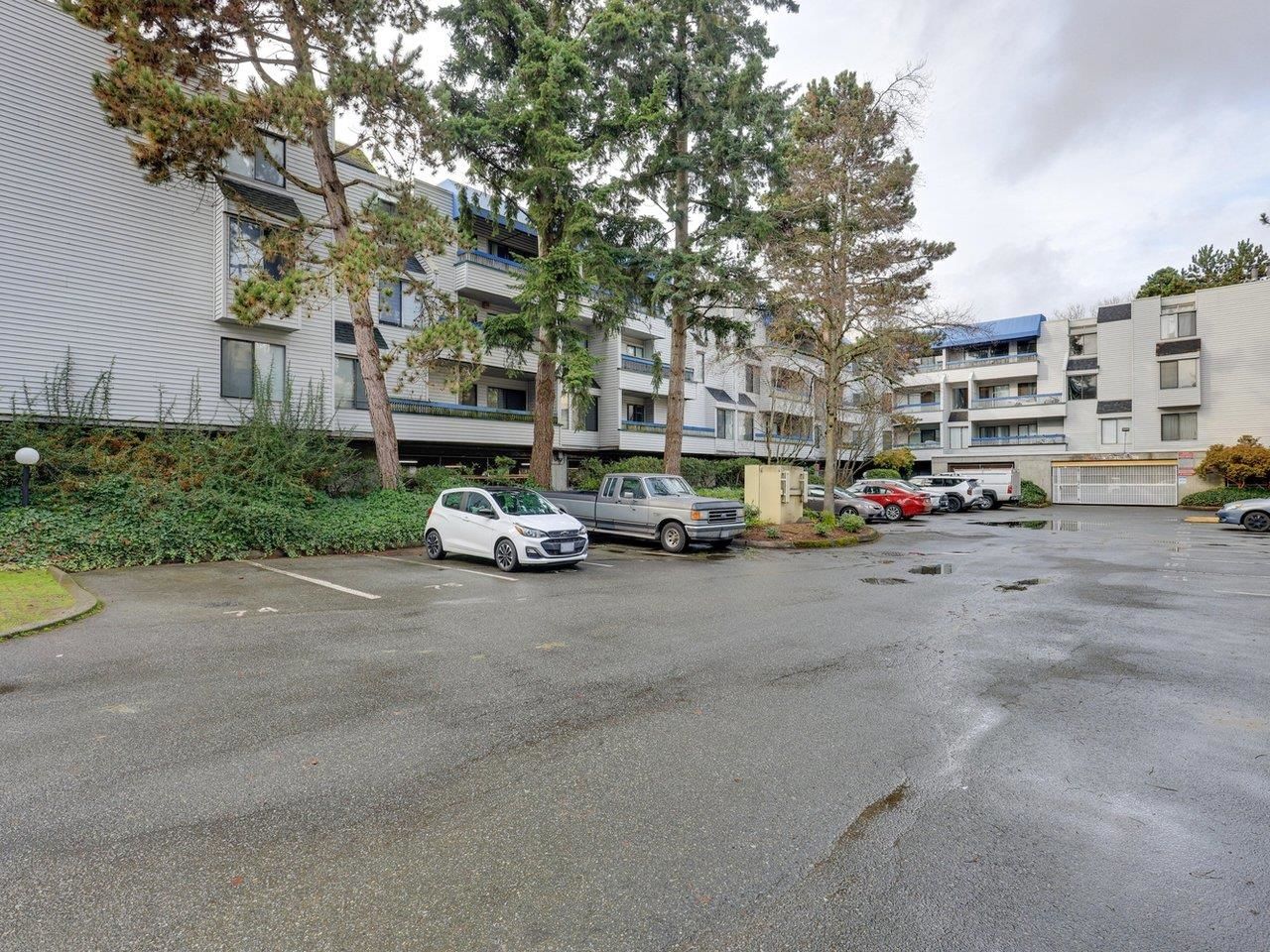 Listing Image 30