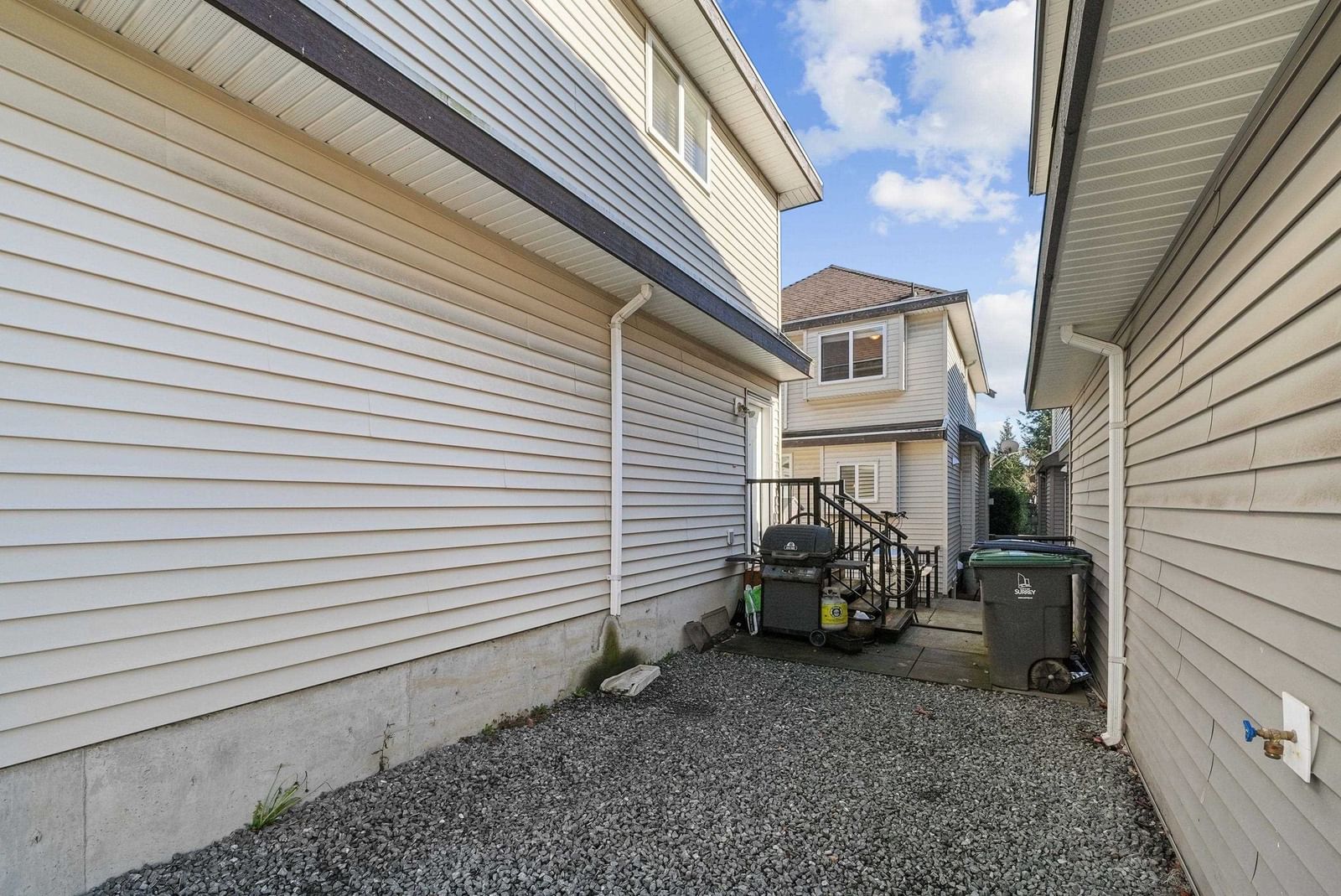 Listing Image 27