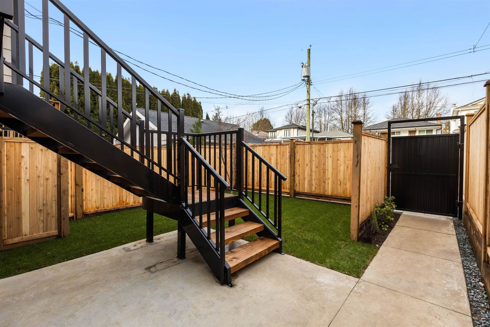 Listing Image 15