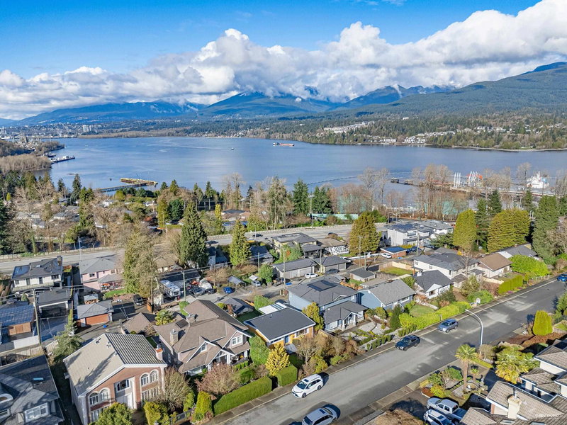 7247 Barnet Road, Burnaby, V5A 1E3 | Image 3