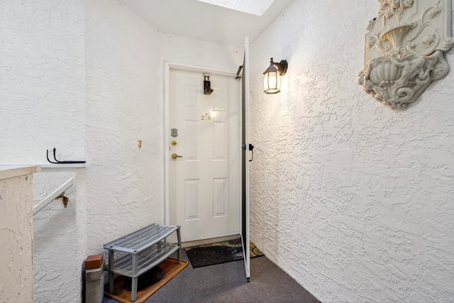 219 - 22515 116 Avenue