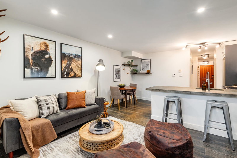 113 - 3070 Hillcrest Drive, Whistler, V8E 0V1 | Image 3