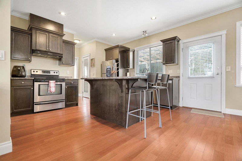 33382 Franklin Avenue, Abbotsford, V2S 1A9 | Image 2