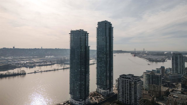 4605 - 680 Quayside Drive