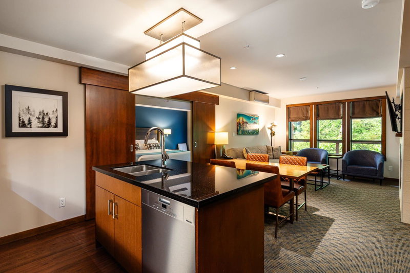 103B - 2020 London Lane, Whistler, V0N 1B2 | Image 2