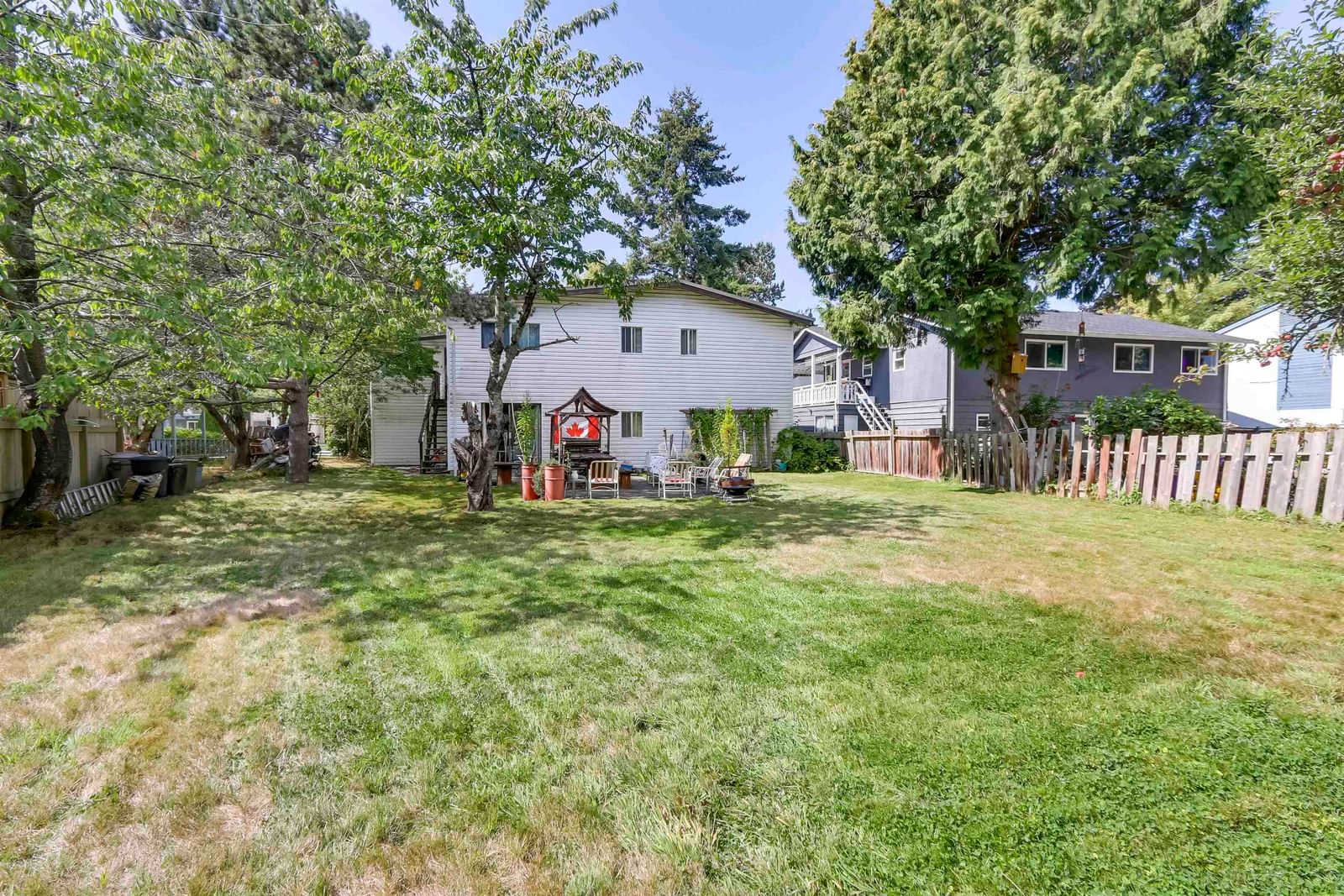 Listing Image 16