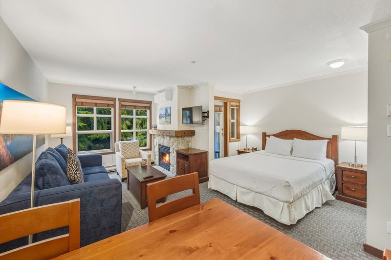 413 - 4899 Painted Cliff Road, Whistler, V8E 1E2 | Image 3