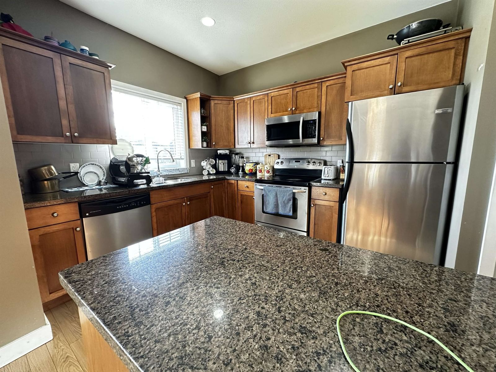 Listing Image 15
