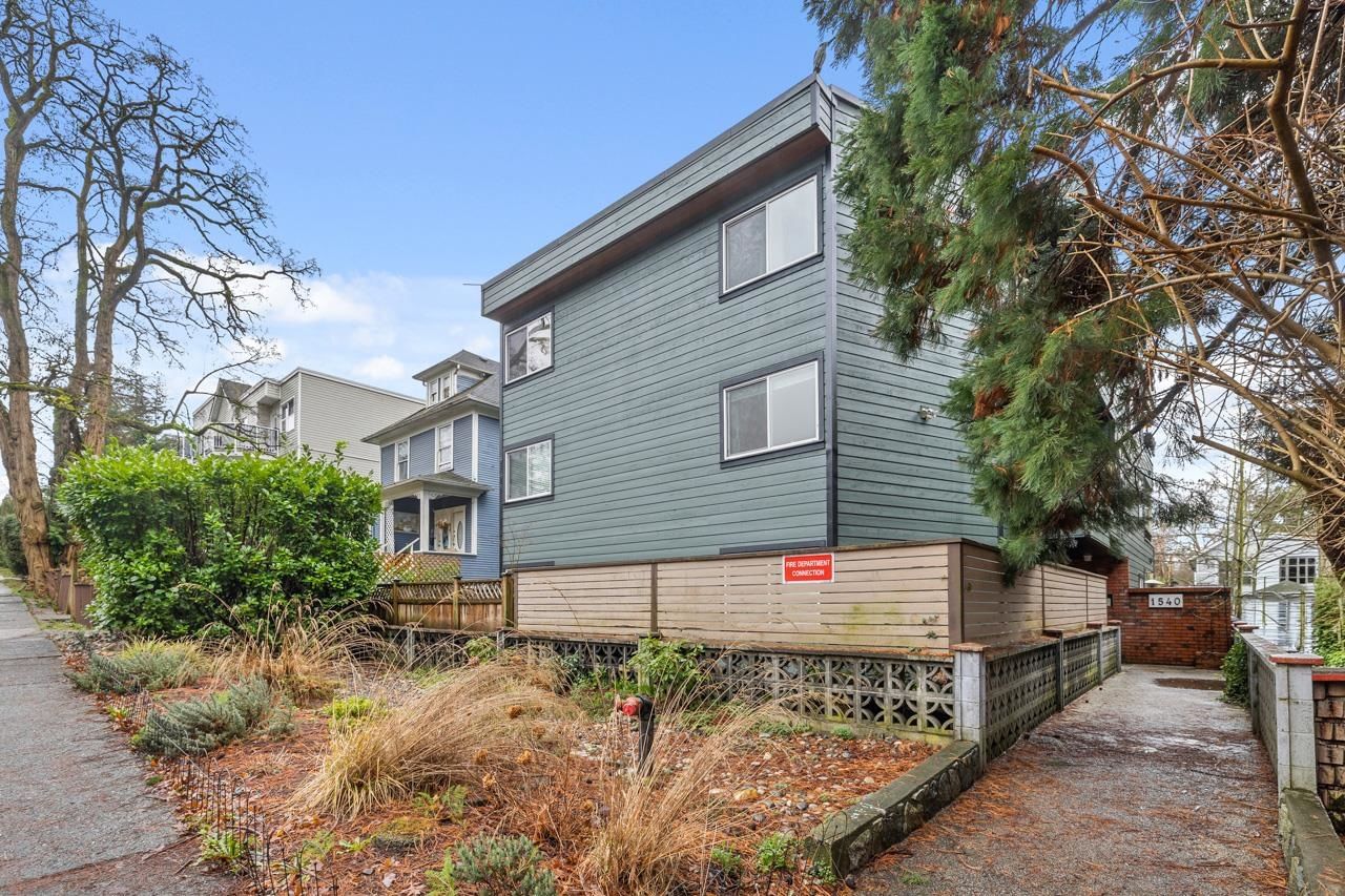Listing Image 17