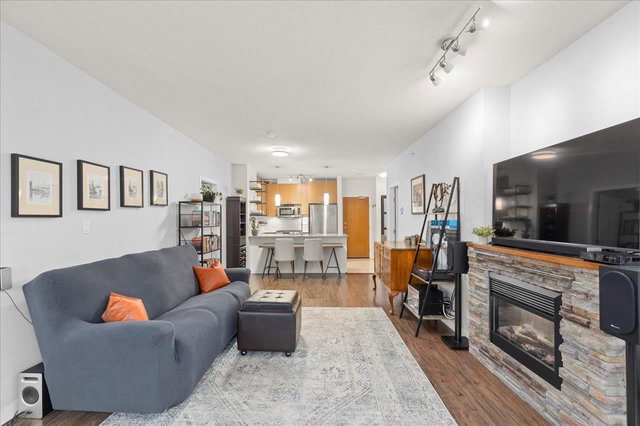 303 - 110 Brew Street