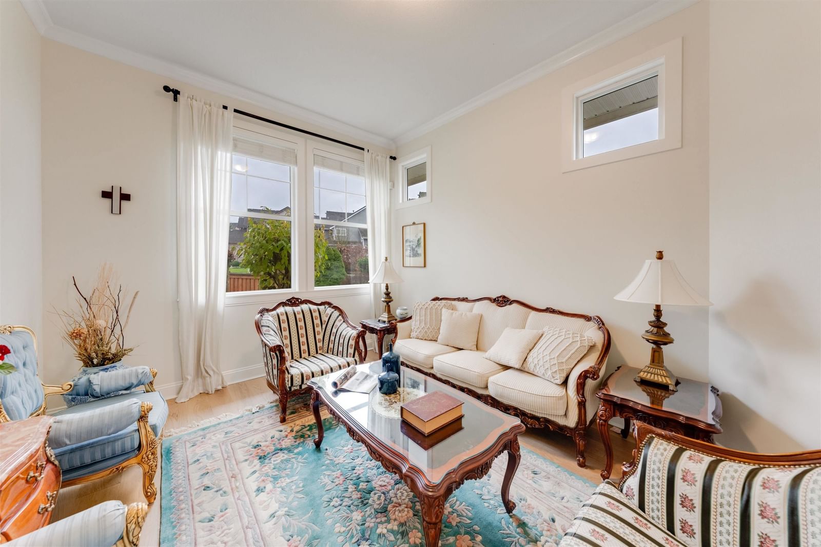 Listing Image 10