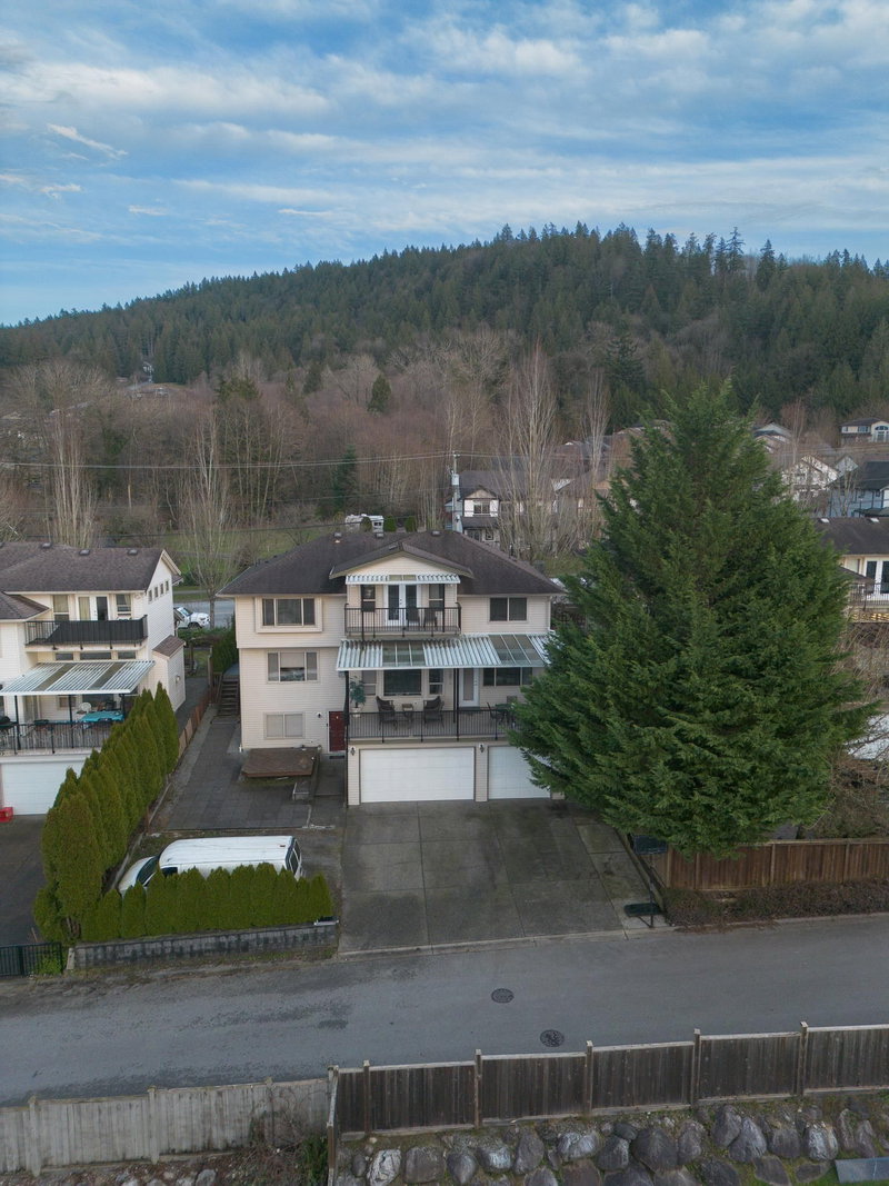 10707 248 Street, Maple Ridge, V2W 1G6 | Image 3