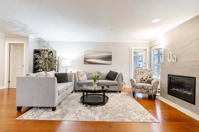 209 - 15272 20 Avenue