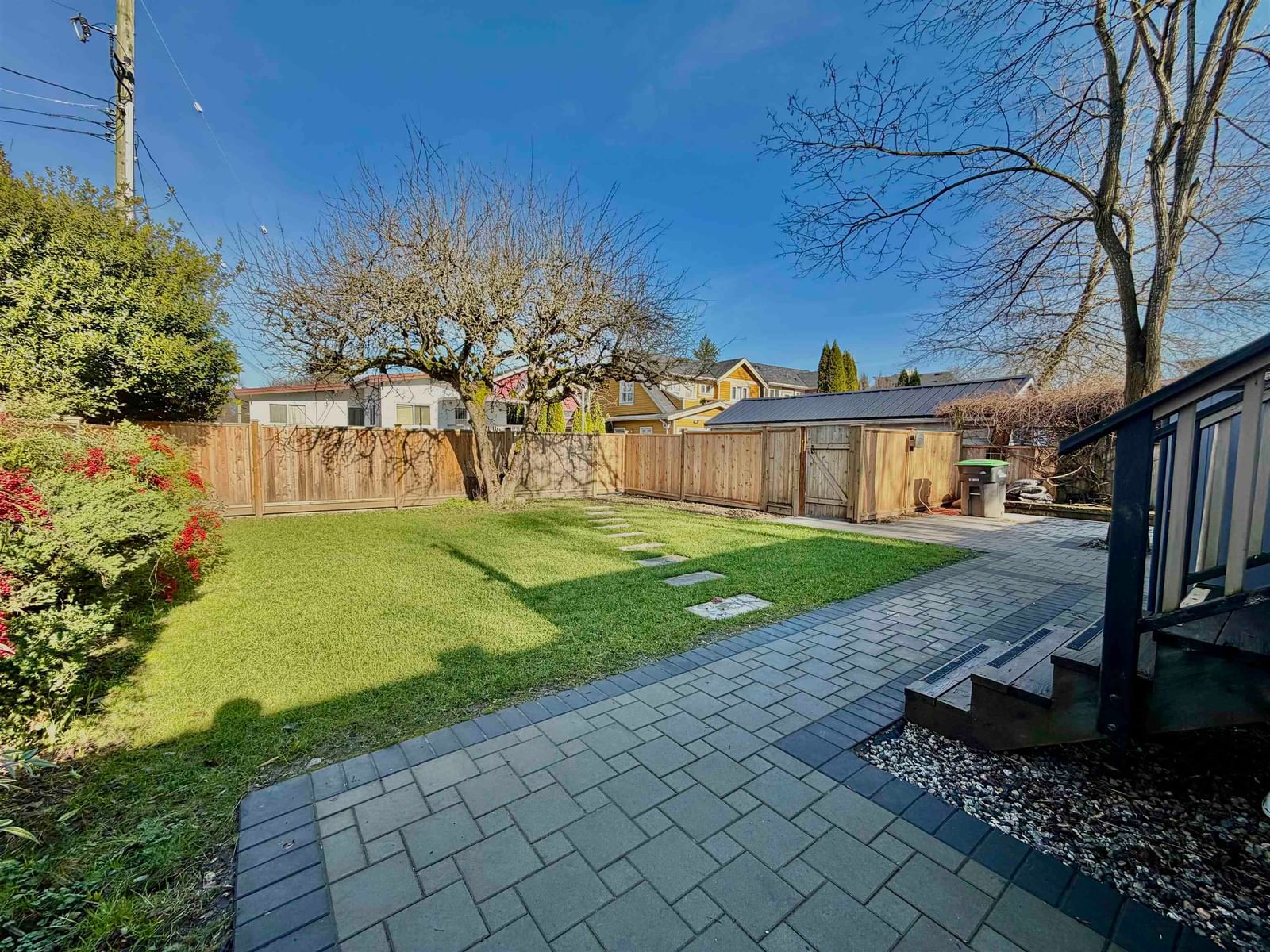 Listing Image 22