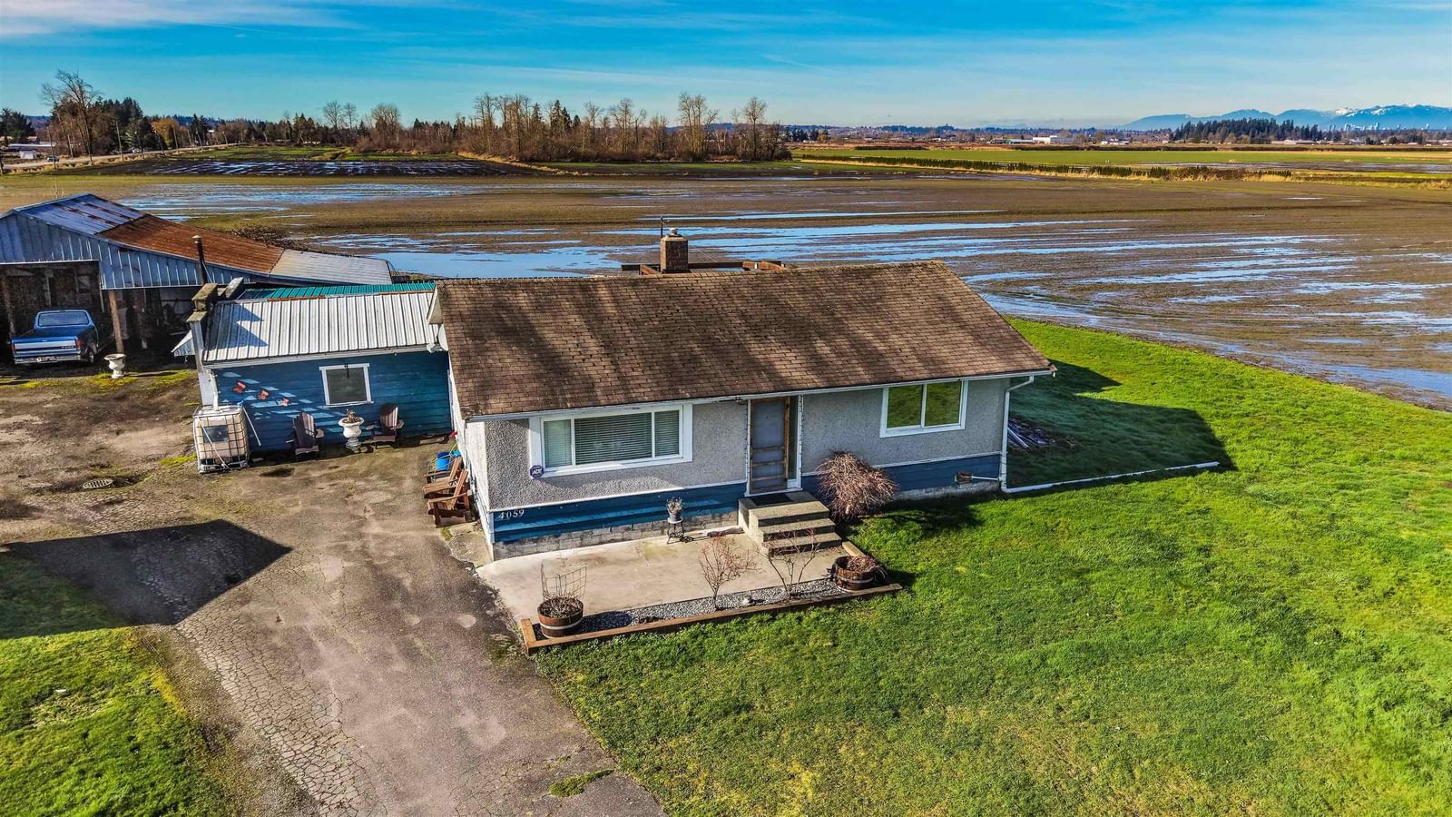 Listing Image 11