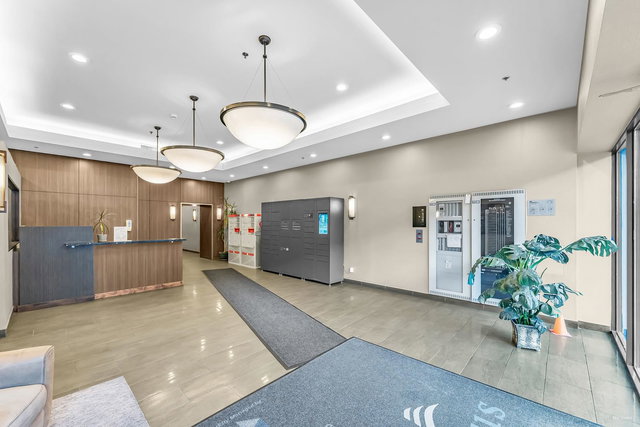 1909 - 888 Carnarvon Street