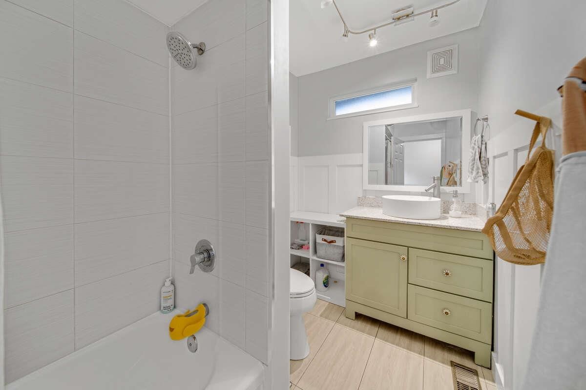 Listing Image 15