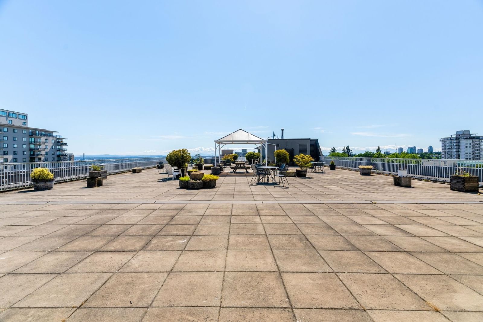 Listing Image 29