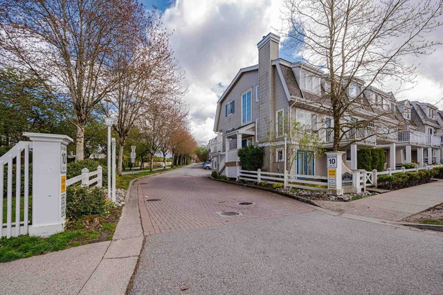 27 - 8890 Walnut Grove Drive