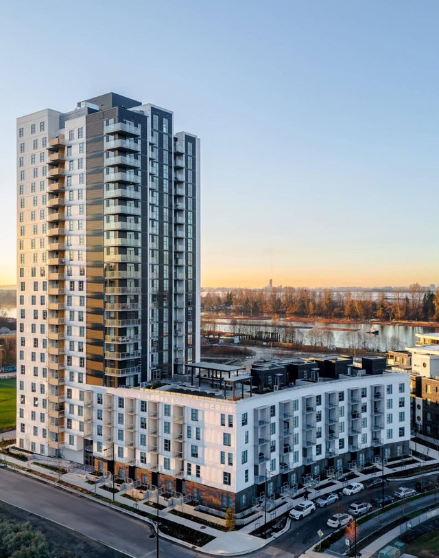 1903 - 3430 East Kent South Avenue