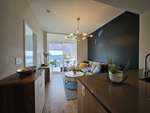 1903 - 3430 East Kent South Avenue