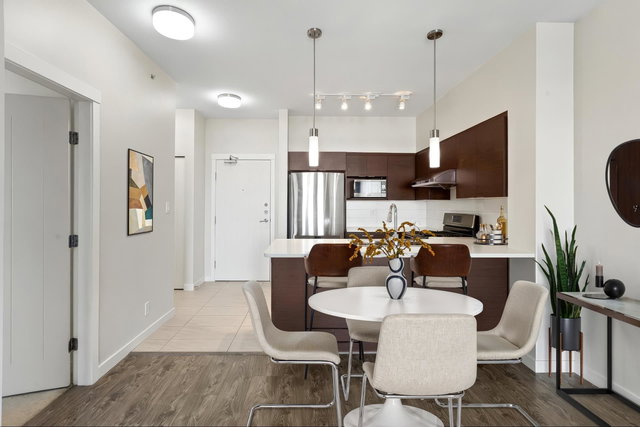 403 - 10880 No. 5 Road