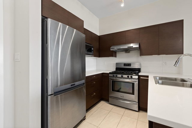 403 - 10880 No. 5 Road