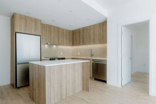 305 - 3594 Malsum Drive