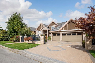 7791 Sunnymede Crescent | Richmond | Image