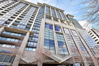 303 - 933 Hornby Street