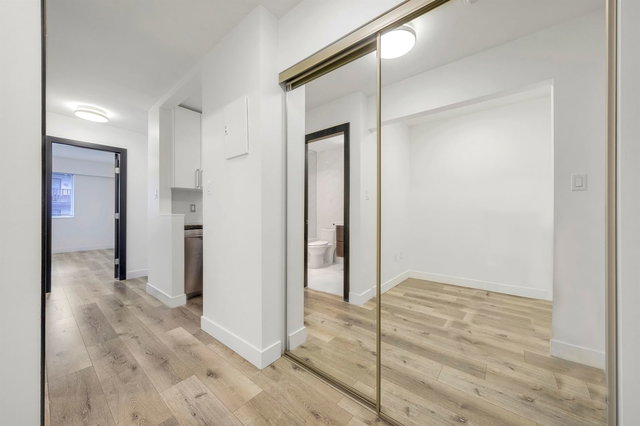 302 - 170 3rd Street E