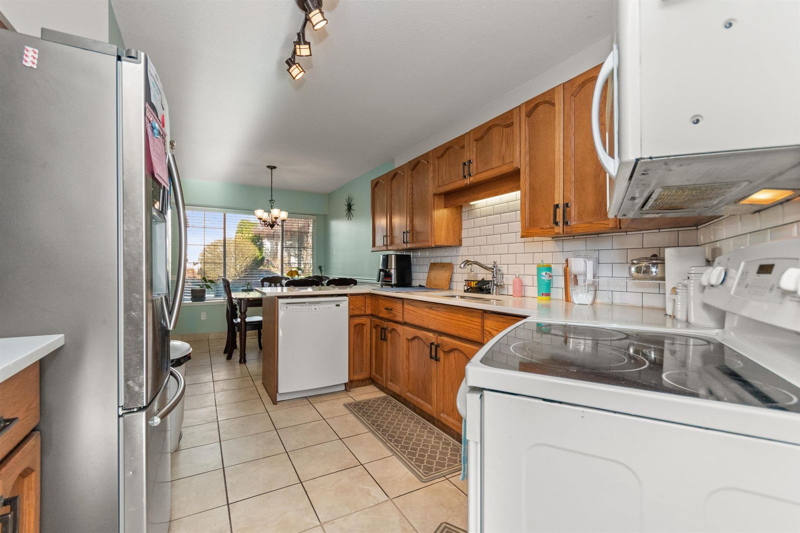Listing Image 20