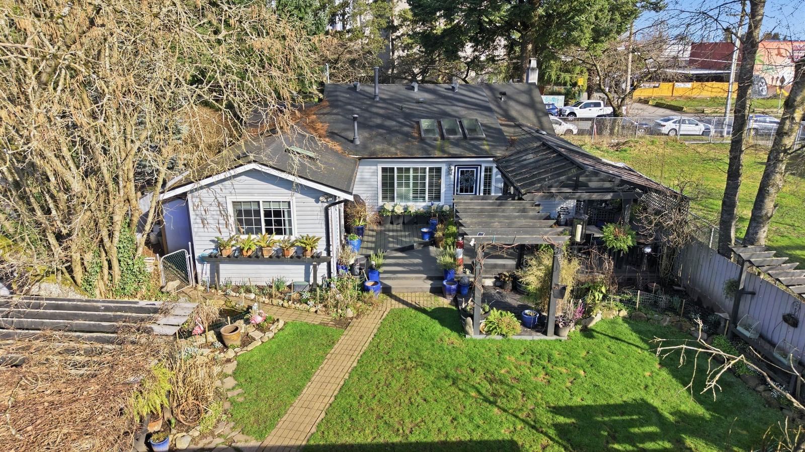 Listing Image 32