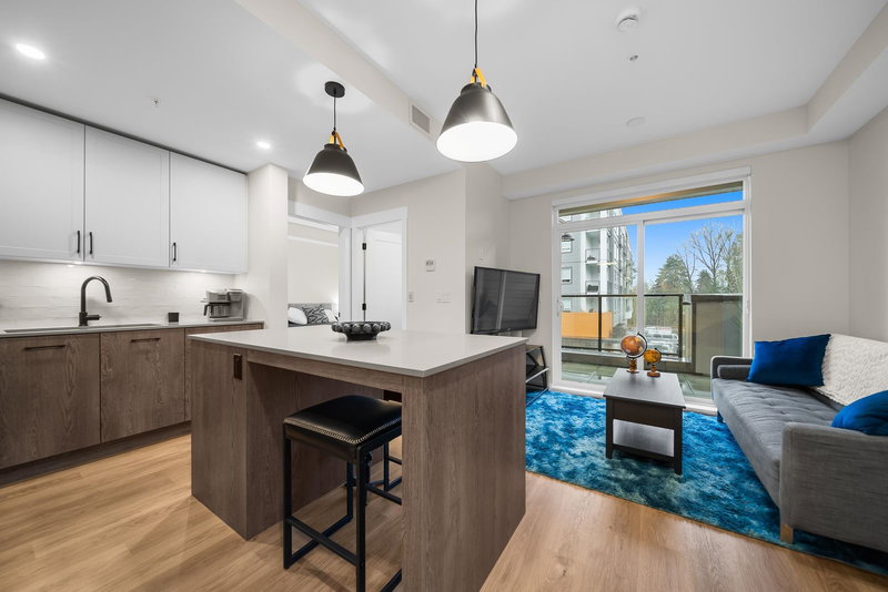 201 - 27218 Aldergrove Town Centre Drive, Langley, V4W 0E2 | Image 3