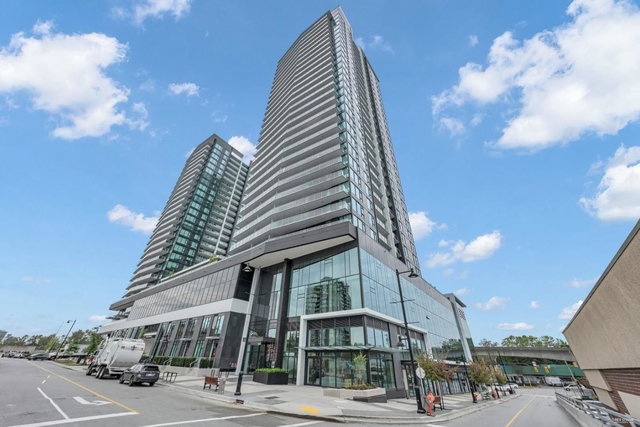 910 - 318 Alderson Avenue