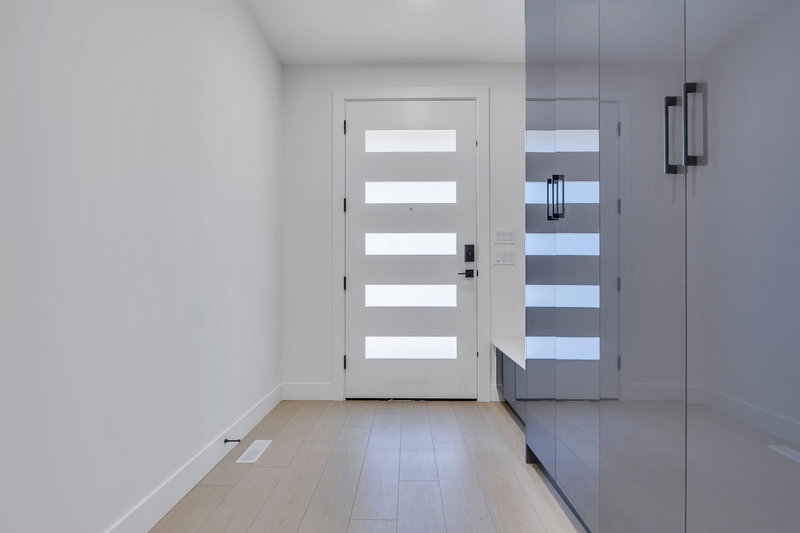 1680A Mckenzie Road, Abbotsford, V2S 8J6 | Image 2