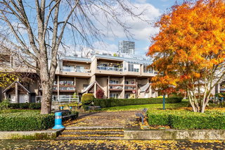 210 - 5 K De K Court