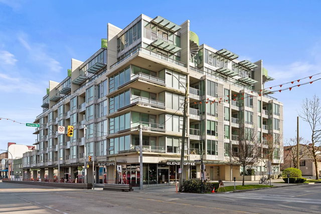 308 - 2528 Maple Street