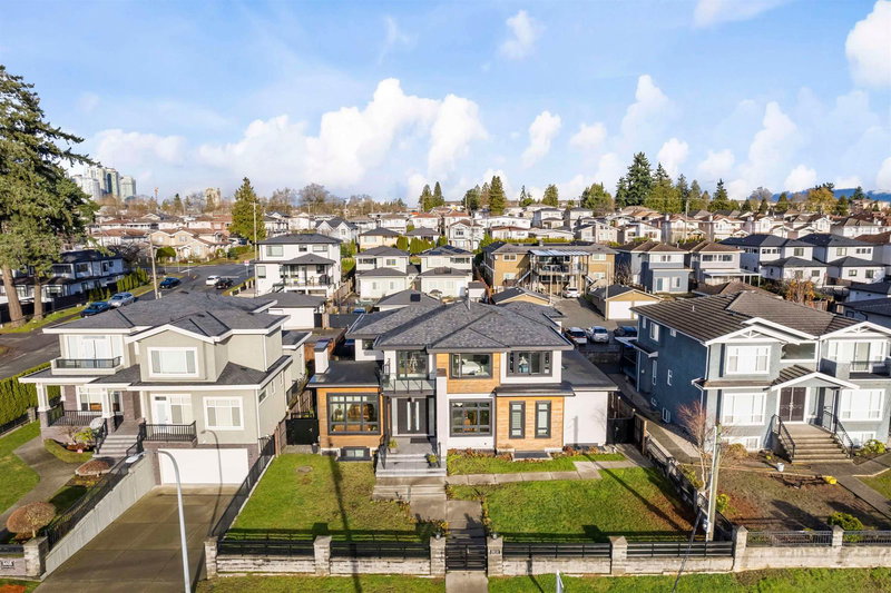 5619 Portland Street, Burnaby, V5J 2R7 | Image 3