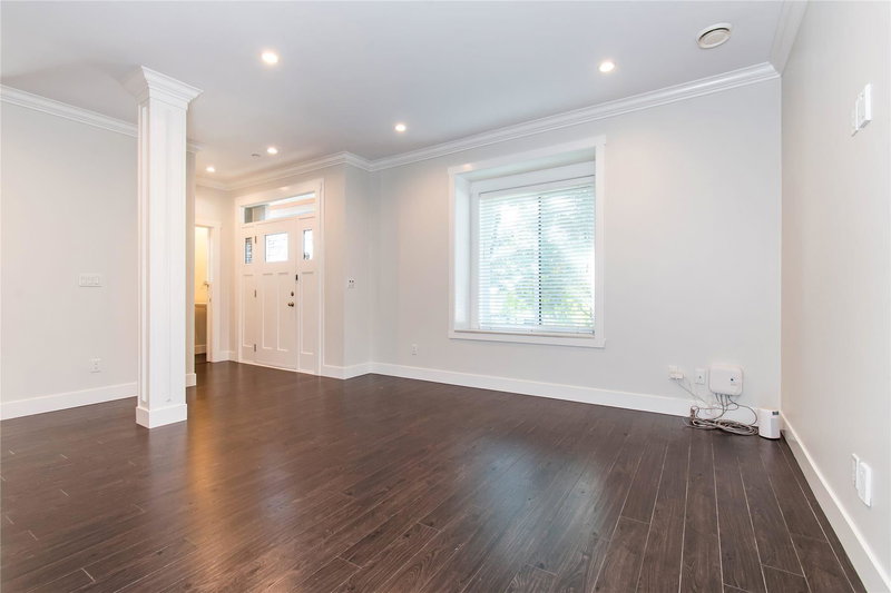 627 Thirteenth Street, New Westminster, V3M 4M3 | Image 3