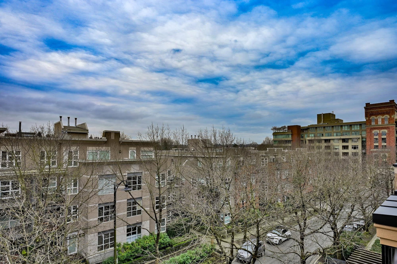 Listing Image 18