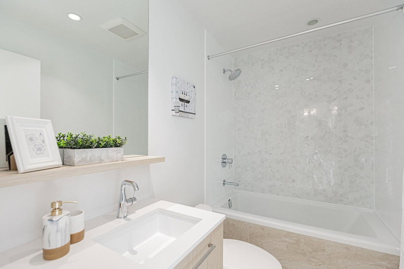 3907 - 567 Clarke Road, Coquitlam, V3J 0K7 | Image 2