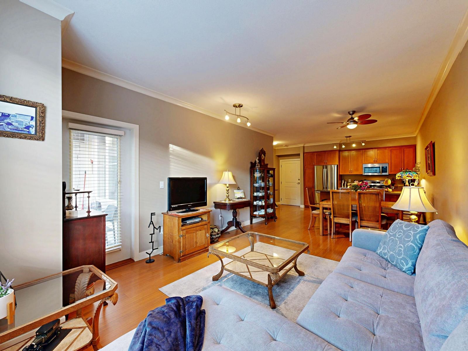 Listing Image 15
