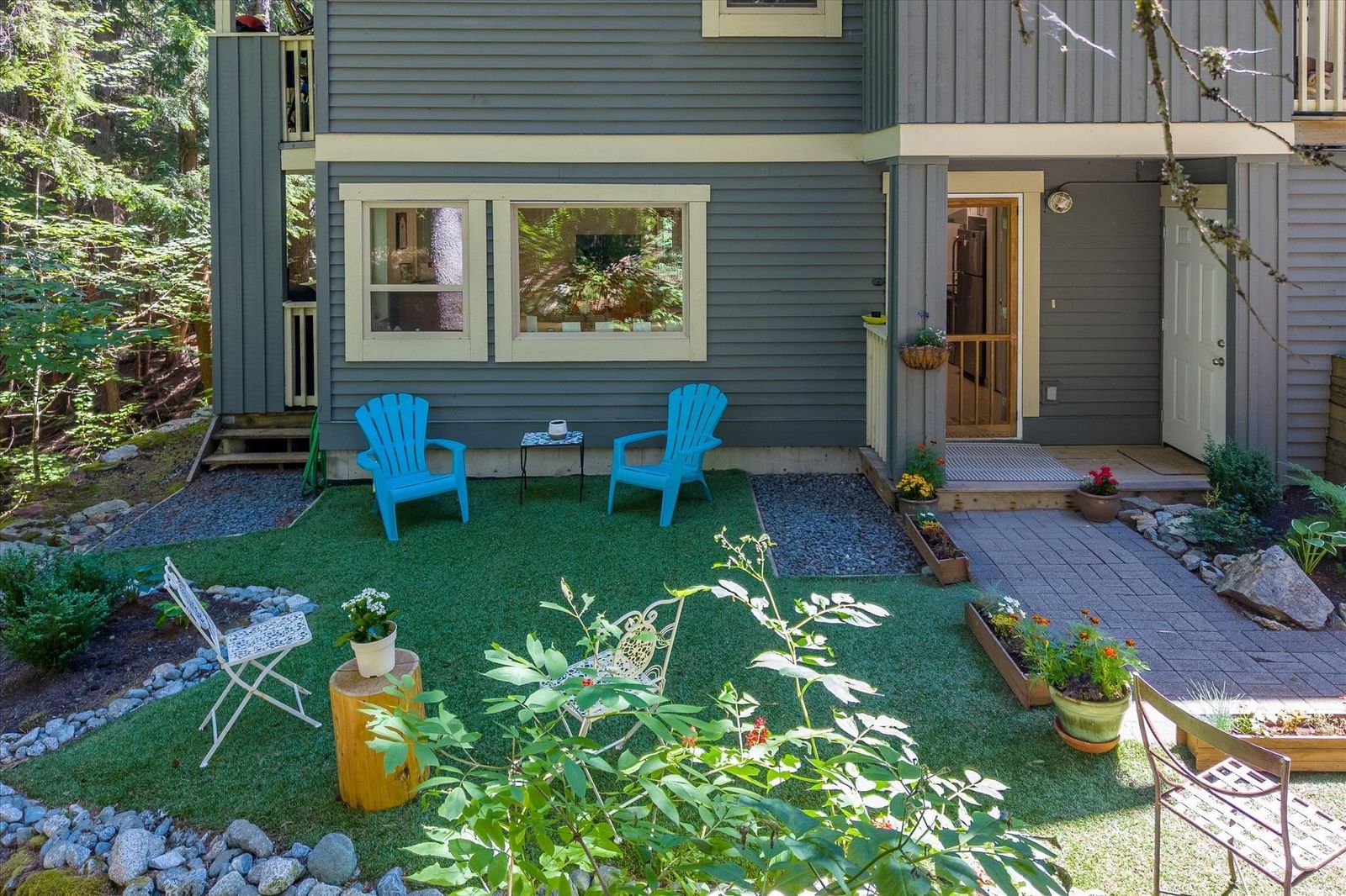 Listing Image 10