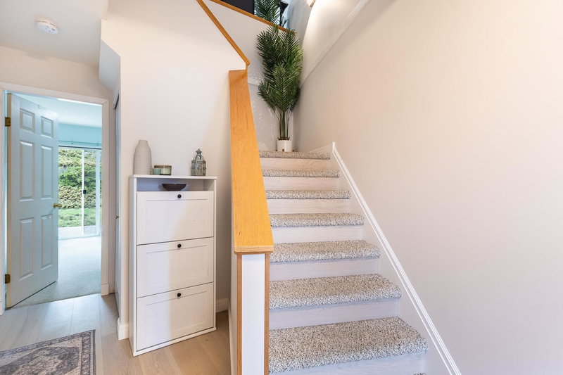 35 - 5761 Wharf Avenue, Sechelt, V0N 3A0 | Image 2