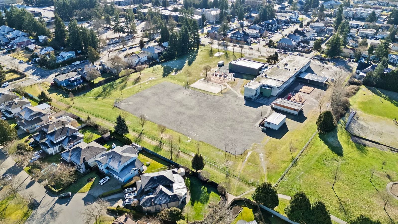 Listing Image 14